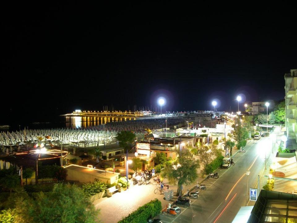 Park Hotel Cattolica Quarto foto